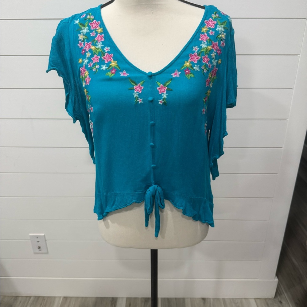 Umgee Teal Floral Embroidered Blouse NWOT